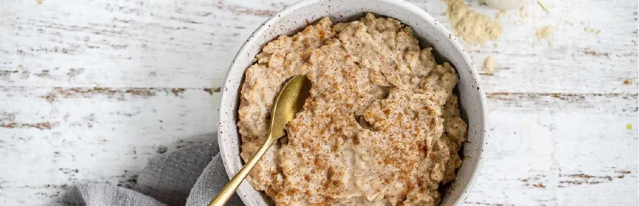 Cinnamon Protein Oats