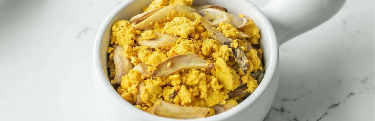 Mushroom & Tofu Scramble
