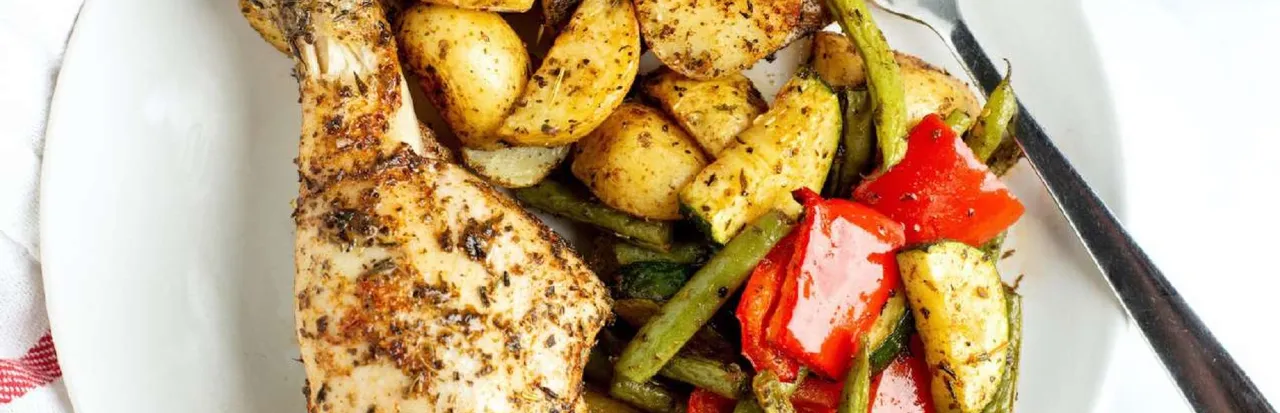One Pan Roasted Veggies & Chicken (n1)