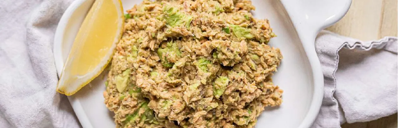Salmon & Avocado Salad