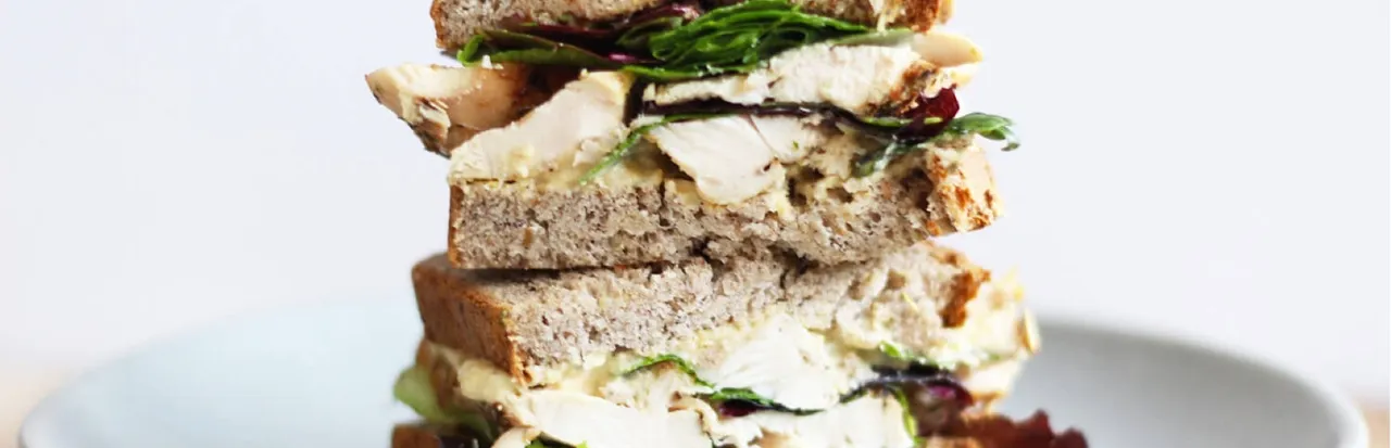 Sandwich with yogurt spread
