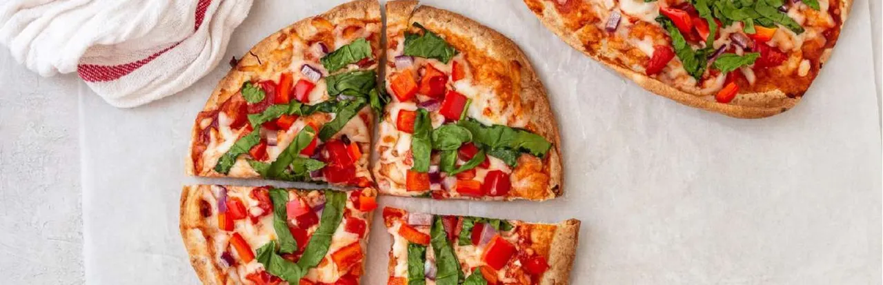 Veggie Pita Pizza